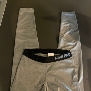 Nike leggings